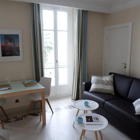 - Promenade Des Anglais Apartment Nice